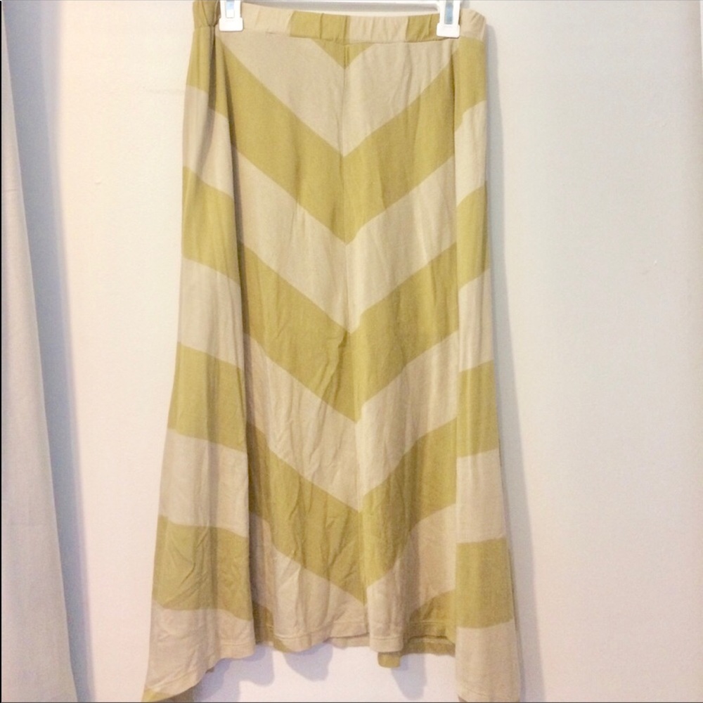 Anthropologie NWOT Covet MIDI a-line skirt. Large